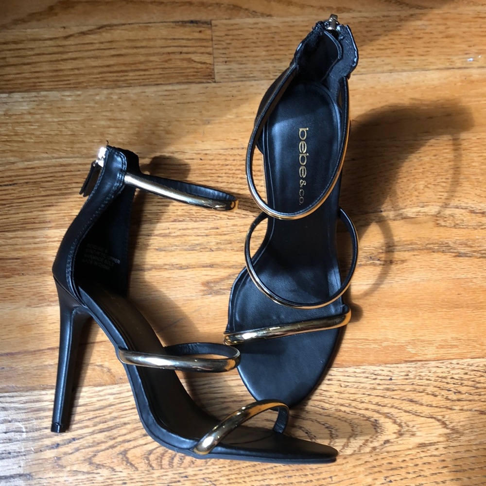 NWOT Black Heels